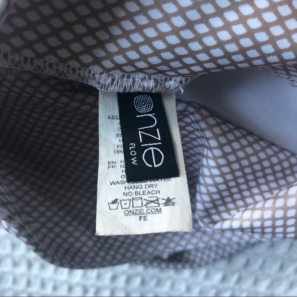 NWT Onzie high rise basic midi size Small - Picture 4 of 8